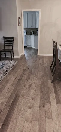 Board Savvy - Flooring showroom 2