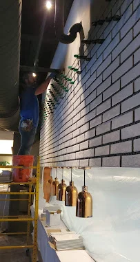 DD Tile LLC - Flooring showroom 1