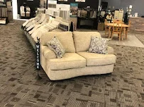 United Carpet Outlet - Flooring showroom 3