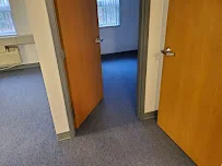 B-Broche Floor Covering - Flooring showroom 3