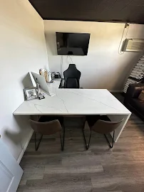 Cabinet Venue - Flooring preview 2