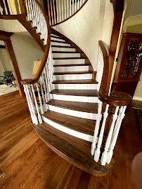 TH Custom Hardwood - Flooring showroom 3