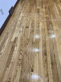 Flying V Hardwood Flooring - Flooring preview 3