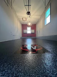 Hello Garage of Cincinnati - Flooring showroom 2