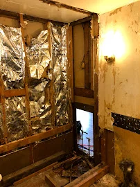 Ellks Floor Coverings - Flooring showroom 2